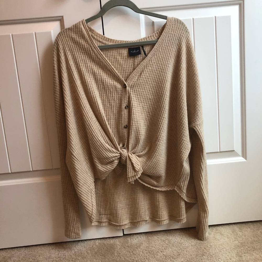 Tan cropped shirt